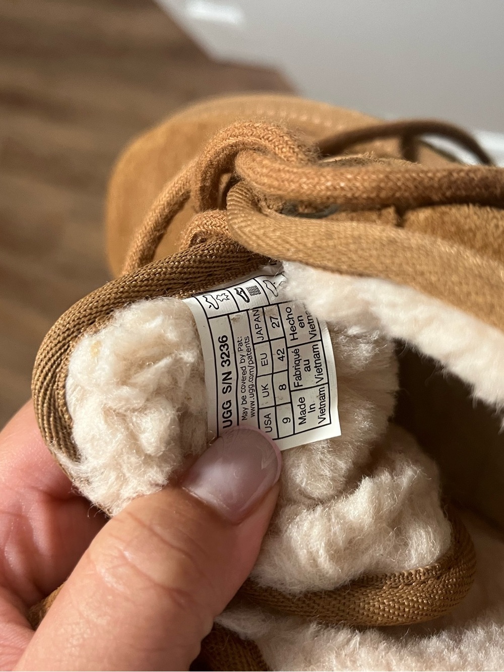 Chestnut Suede Uggs - Picture 5 of 5